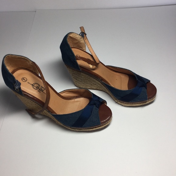 Blue  Platform Sandals Fabric Material Top, Size 7 - Picture 4 of 14